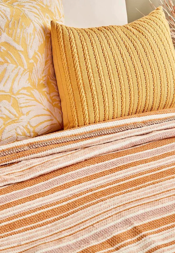 BELLA MAISON Decke Stripe In Beige 6