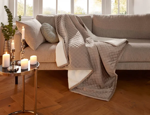 HomeLiving Kuscheldecke “Edel-Look” 1400×1600 In Taupe 3