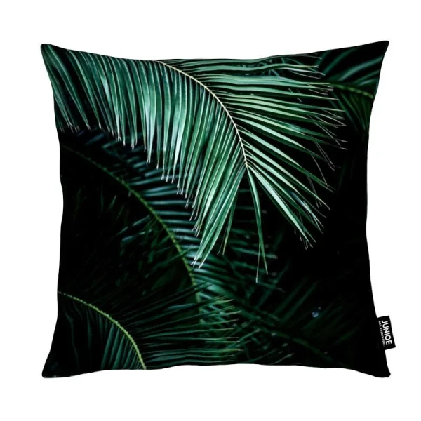 Juniqe Kissen “Palm Leaves 9” In Grün & Schwarz 1