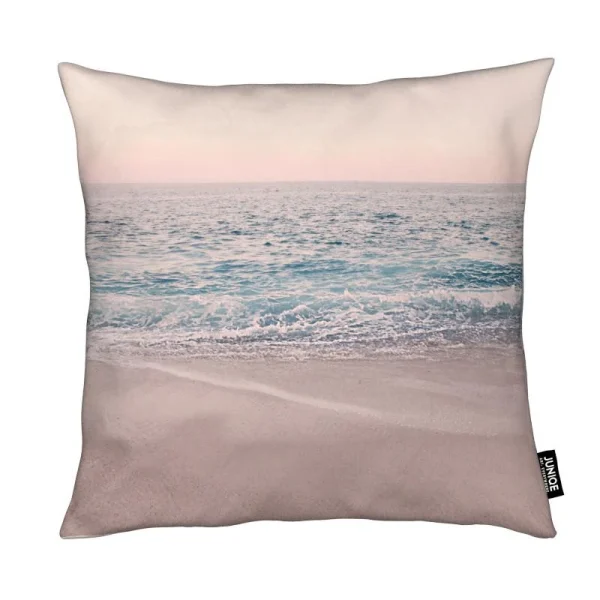 Juniqe Kissen “Rosegold Beach Morning” In Blau & Rosa 1